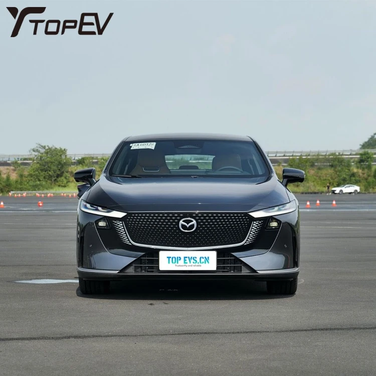 2025 ใหม่ Mazda Ez -6 5- Seater Luxury Car Car